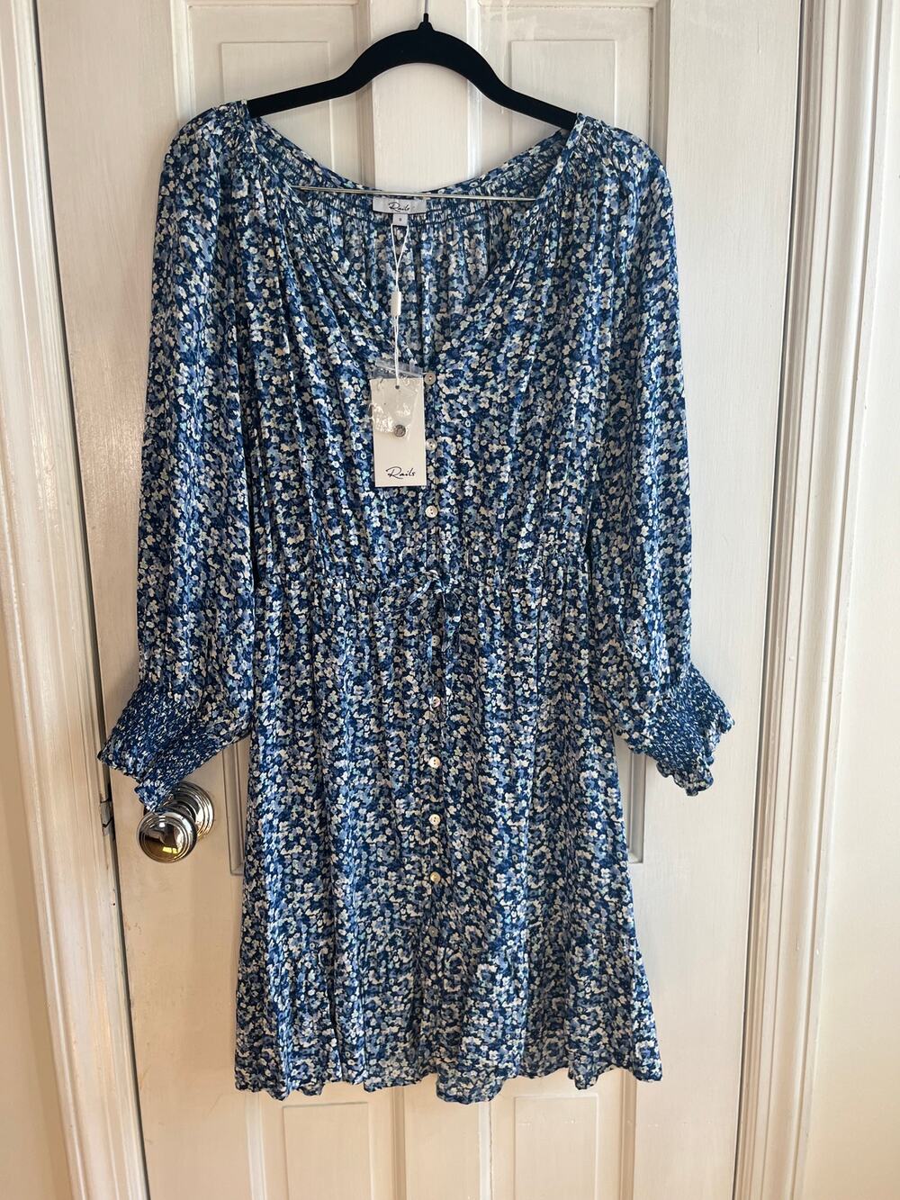 NWT RAILS Eliza Ice Chrysanthemum Blue Floral Button Down Dress - Size S